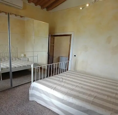 Apartment Trilo Tenuta Schiopparello
